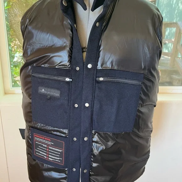 BNWT Moose Knuckles Westmore Wool-blend Down Jacket - Picture 6 of 16